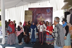 d5048340-523e-4f9c-a5a5-84b8a8631f9d