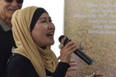 d59fde46-6a57-4273-b471-93bfa06b739a