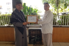 Serah-tima-uang-secara-simbolis